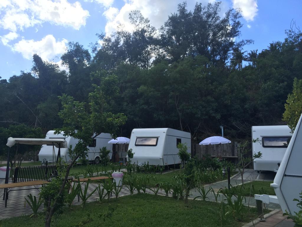 Kenting Houbihu Camping Car B&B Longshui エクステリア 写真